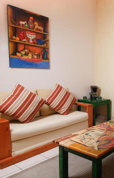 Hotel & Suites Galeria Morelia Zimmer foto